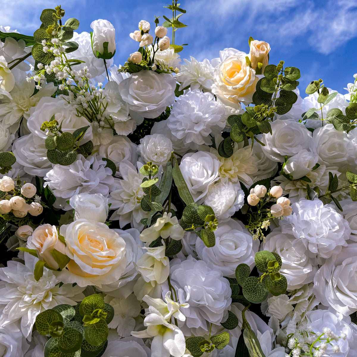 Exquisite All - White Artificial Flower Wall - The Epitome of Elegant and Romantic Style for Weddings and Events | VF-805