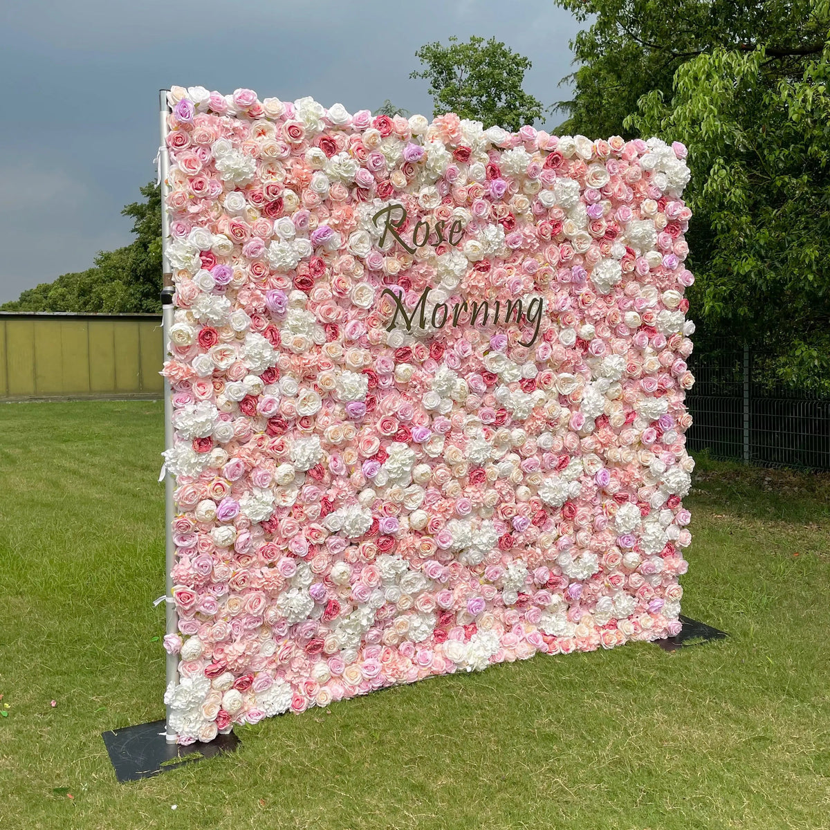 Allan：5D Fabric Artificial rolling up curtain flower wall Free Shipping