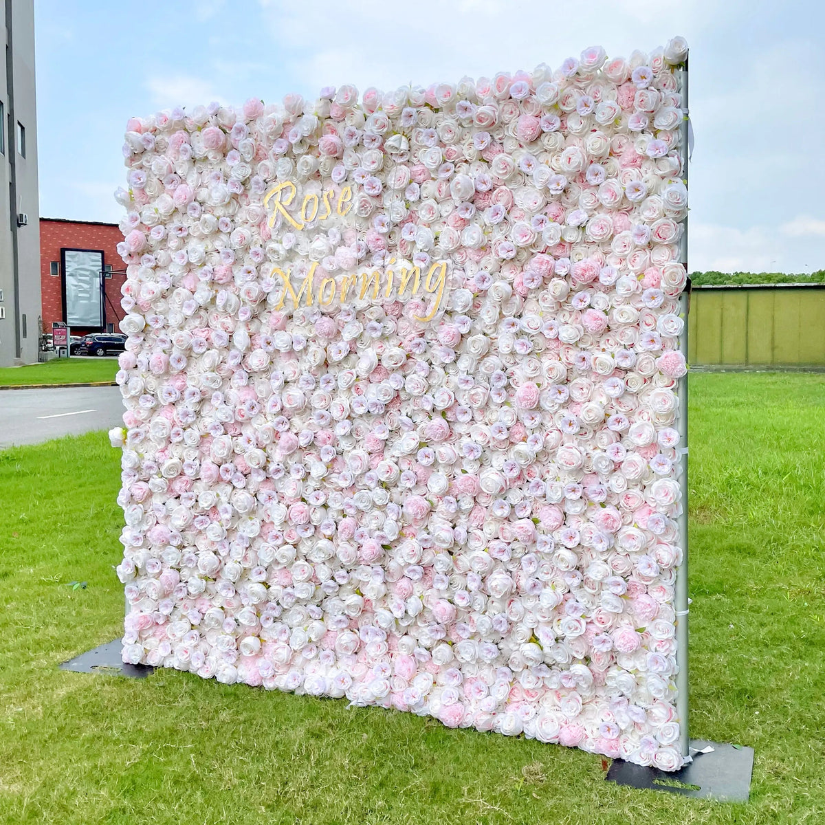 Baby：4D Fabric Artificial rolling up curtain flower wall Free Shipping