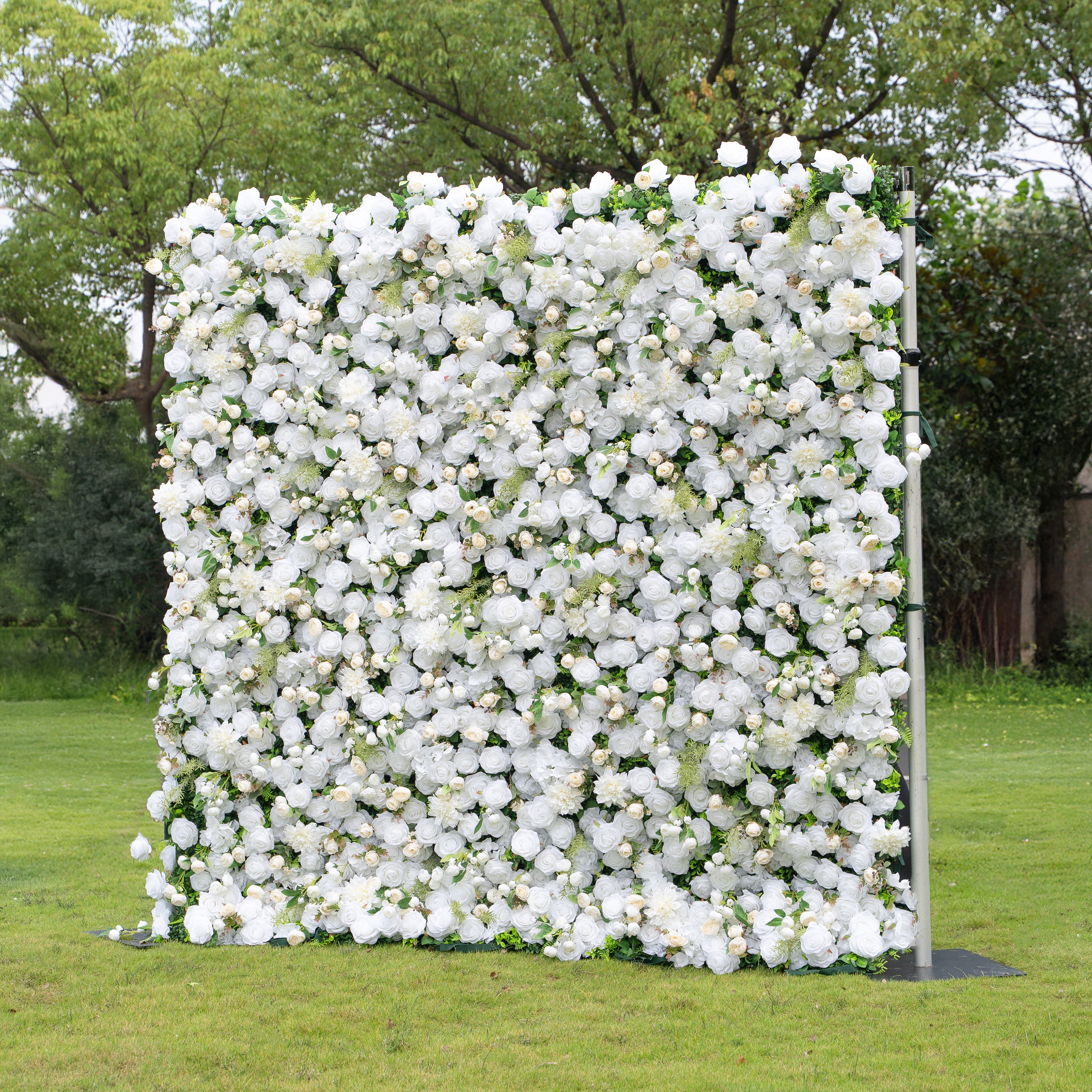 Celestia：3D Fabric Artificial rolling up curtain flower wall Free Shipping