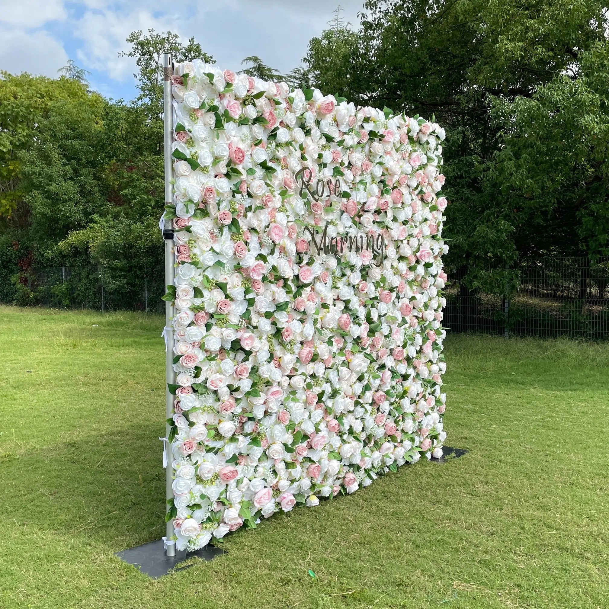 Cindy：5D Fabric Artificial rolling up curtain flower wall Free Shipping