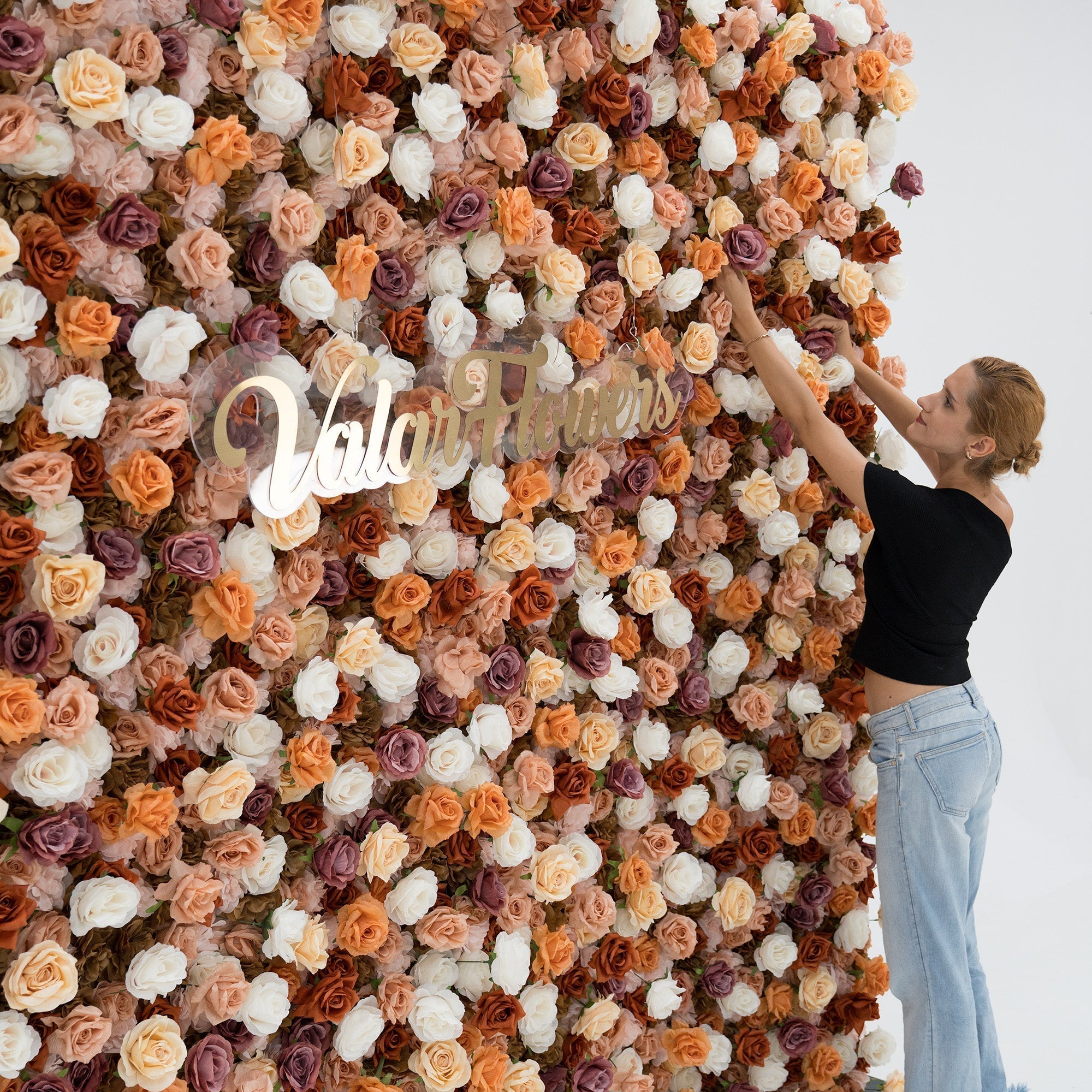 3D Autumn - Toned Floral Wall Backdrop: Warm & Luxurious Event Centerpiece | VF-580