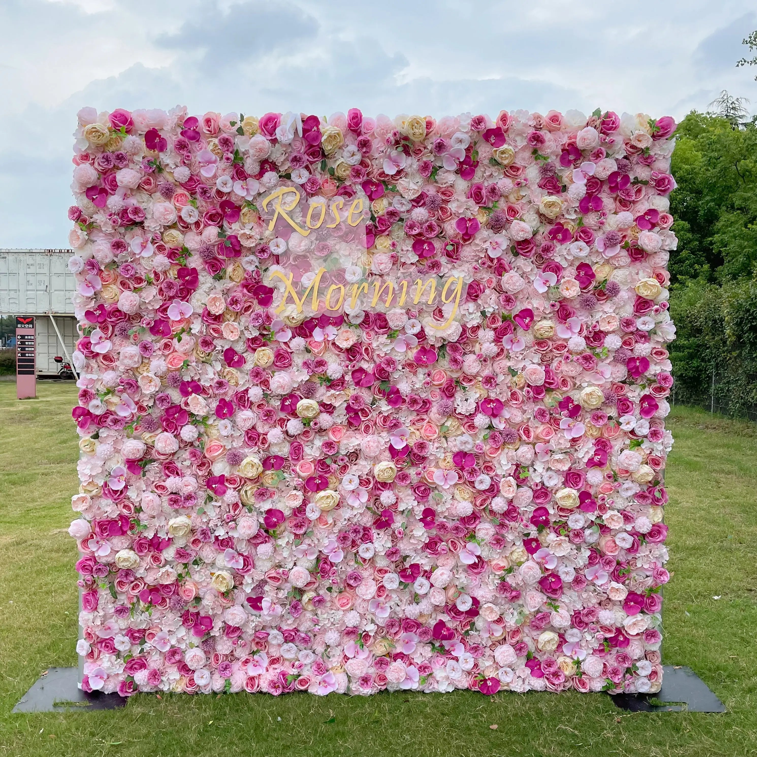 Juliet：5D  Fabric Artificial rolling up curtain flower wall Free Shipping