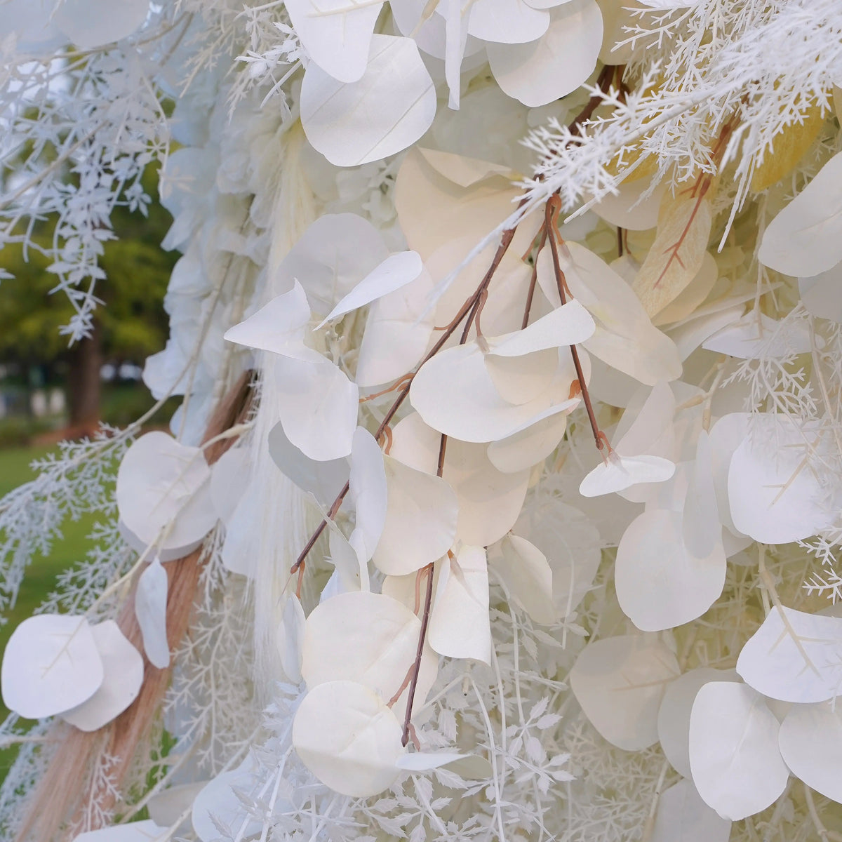 Pampas：5D Grey Pampas Grass Fabric Artificial rolling up curtain flower wall Free Shipping