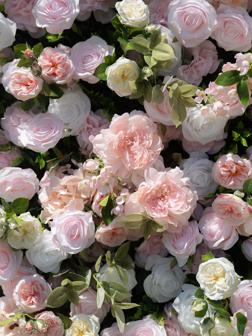 Valina 5D Fabric Artificial rolling up curtain flower wall — floral detail