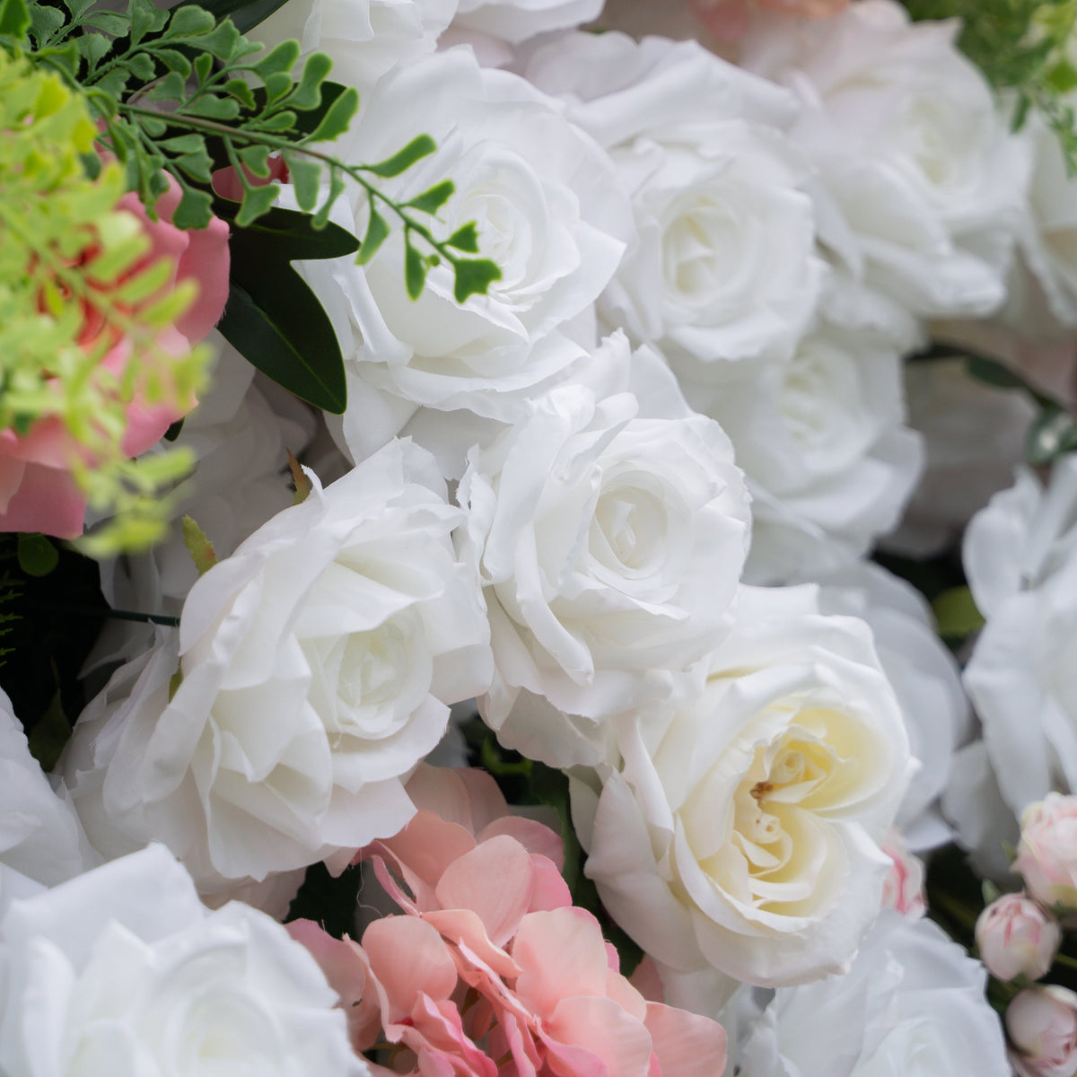 Alissa：5D Fabric Artificial rolling up curtain flower wall Free Shipping