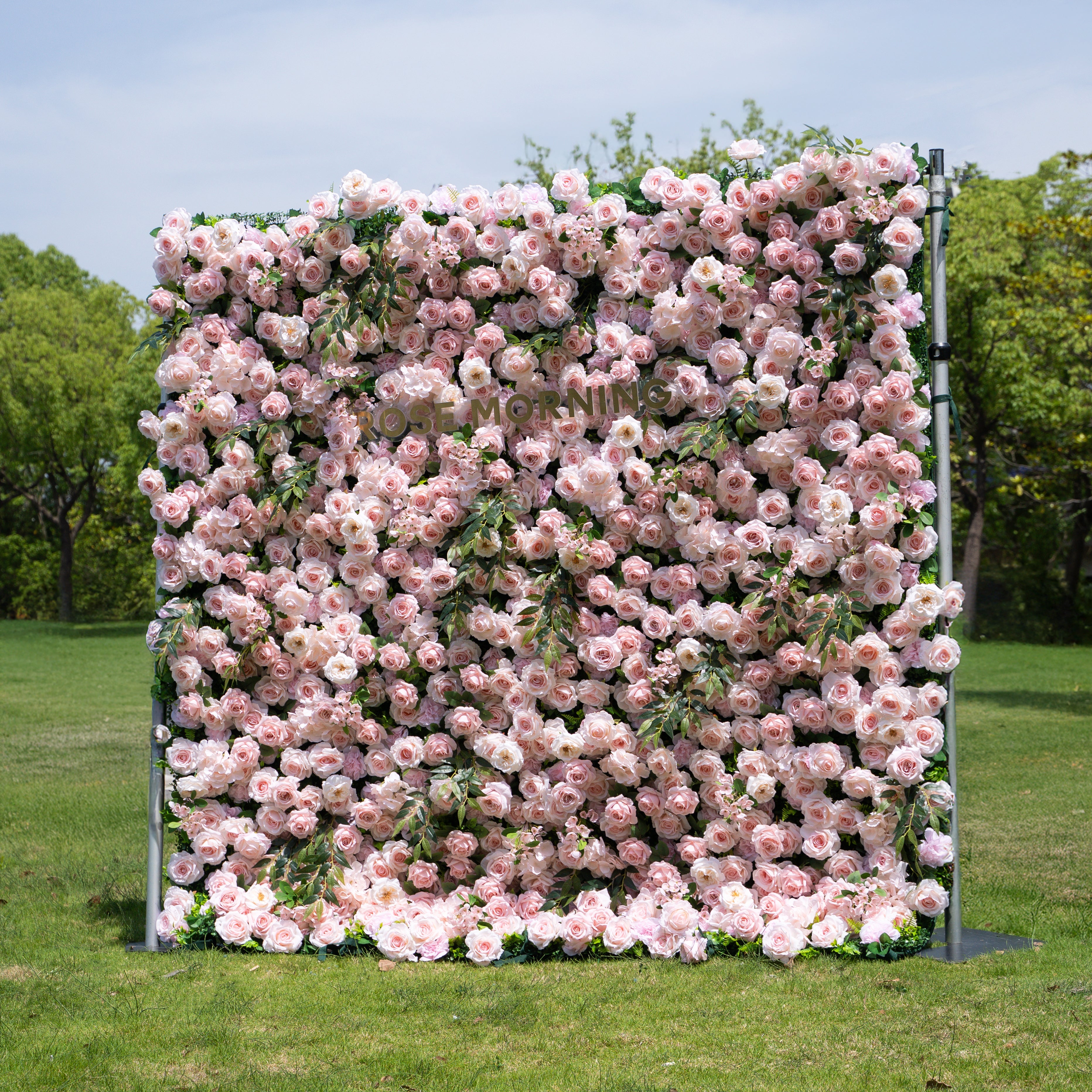 Juli：3D Fabric Artificial rolling up curtain flower wall Free Shipping